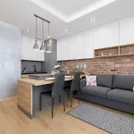 아파트 Mogilska With Parking Near Tauron Arena By Renters *