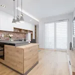 Mogilska With Parking Near Tauron Arena By Renters 아파트 크라쿠프