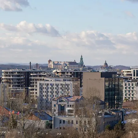 Mogilska With Parking Near Tauron Arena By Renters Apartment